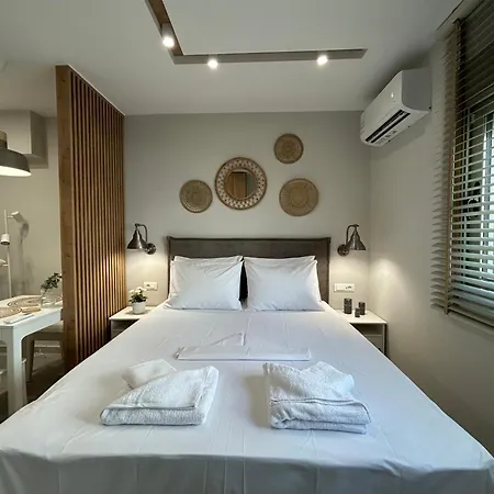 Armonia Small Luxury Apartments Ierapetra  Room photo