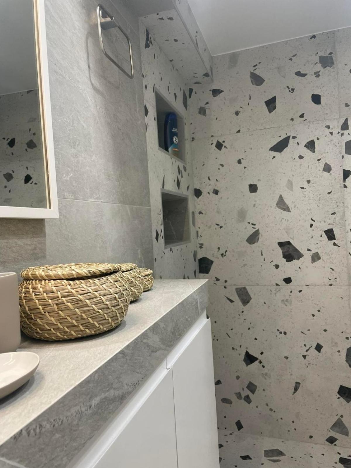 Armonia Small Luxury Apartment