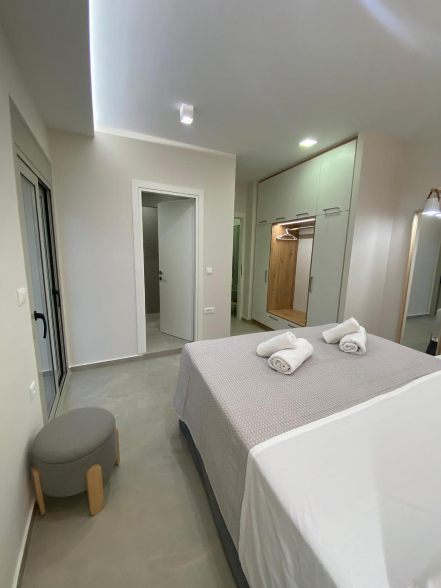 Armonia Small Luxury